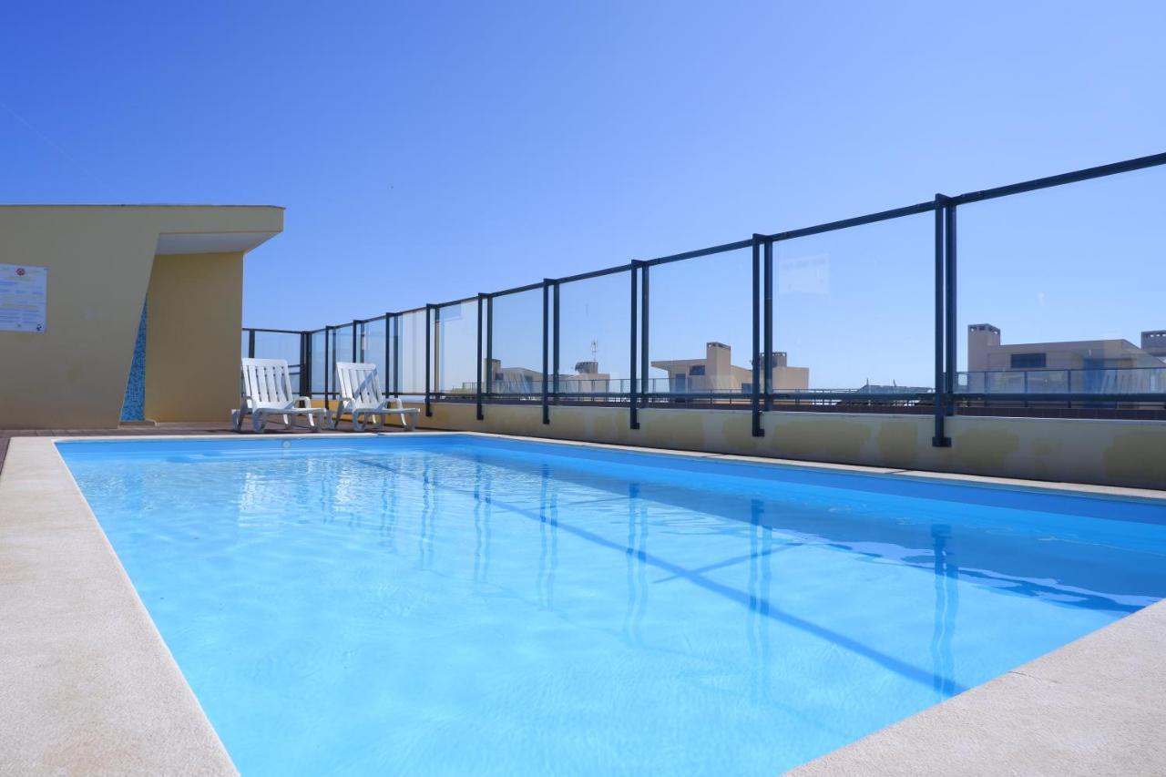 Rooftop Pool, 200M From Sea, City Center Олян Екстер'єр фото