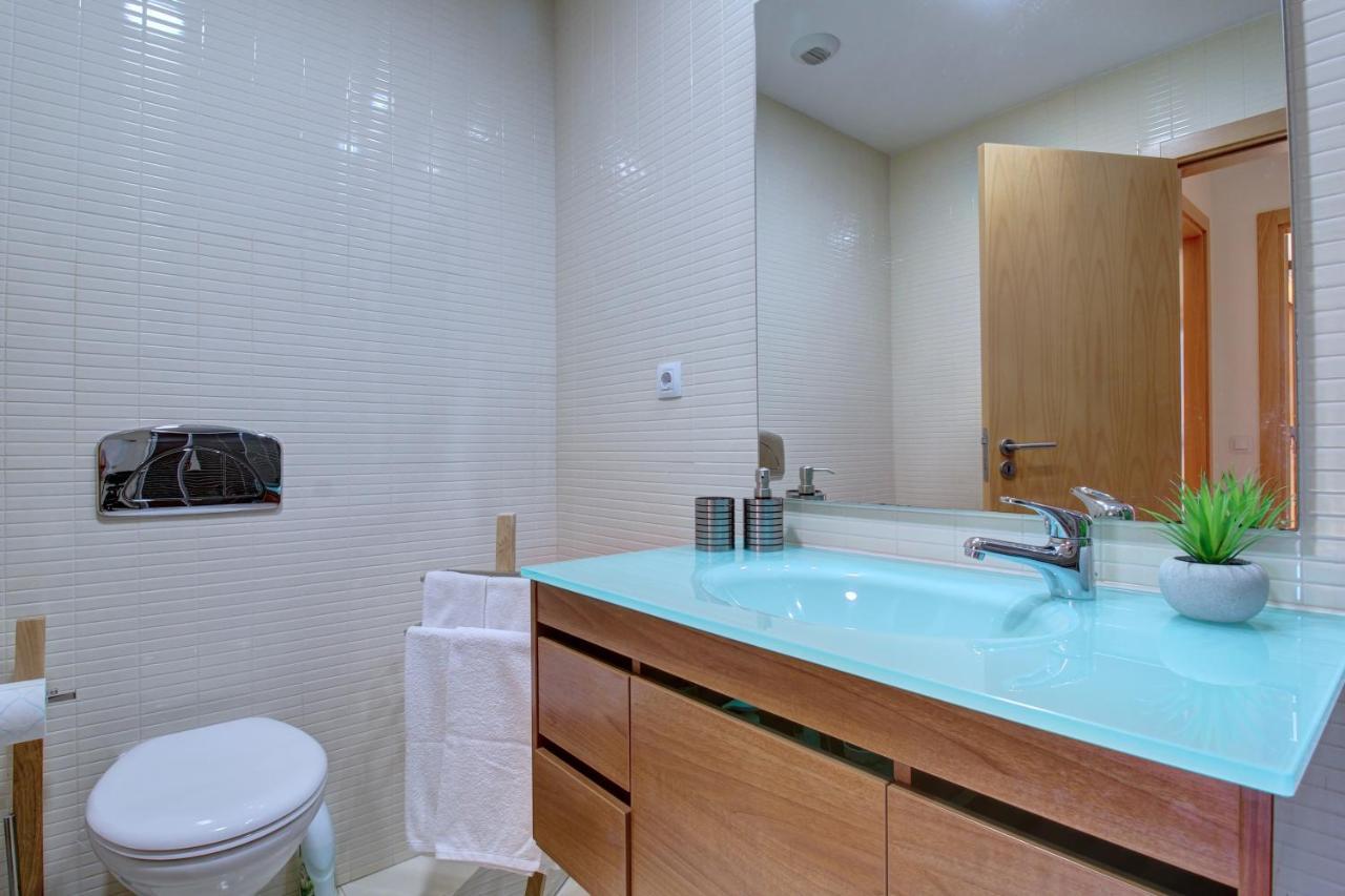 Rooftop Pool, 200M From Sea, City Center Олян Екстер'єр фото
