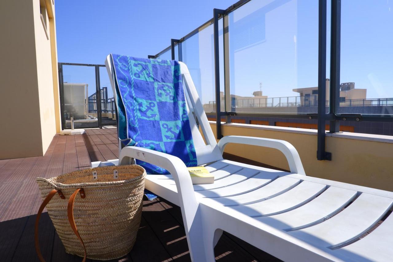 Rooftop Pool, 200M From Sea, City Center Олян Екстер'єр фото